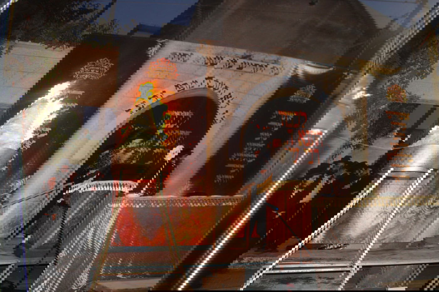 ל"ג בעומר בחצה"ק זוטשקא