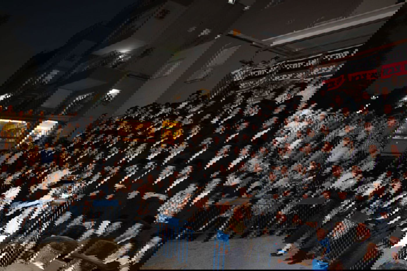 ל"ג בעומר בחצה"ק זוטשקא