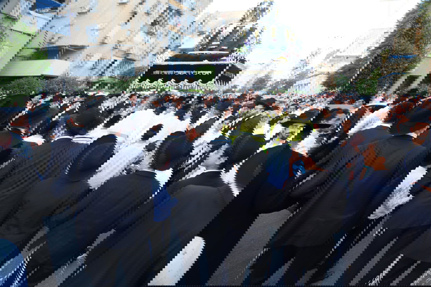 הכנסת ספר תורה בקרית הרצוג