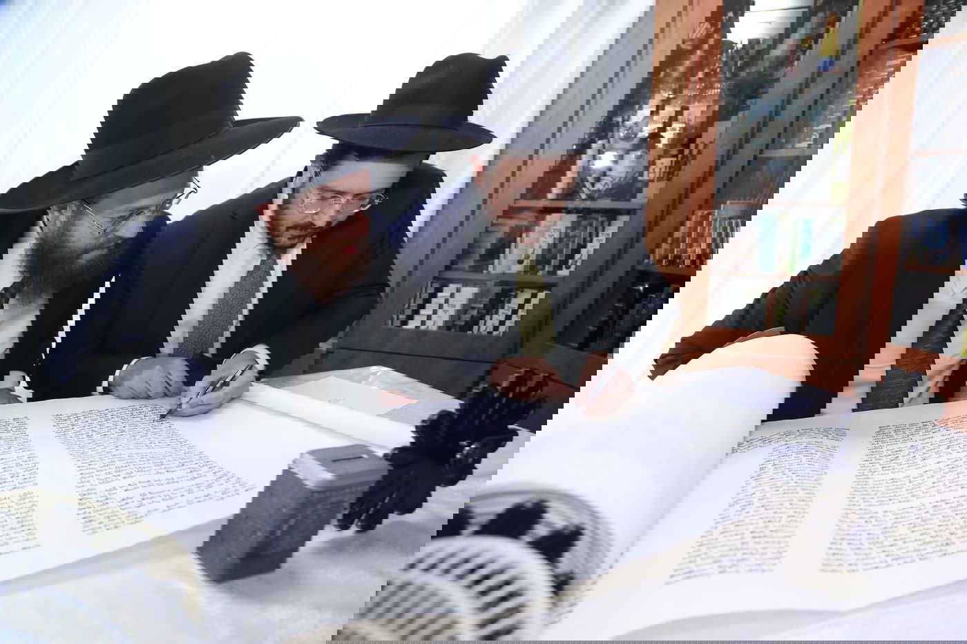 הכנסת ספר תורה בקרית הרצוג