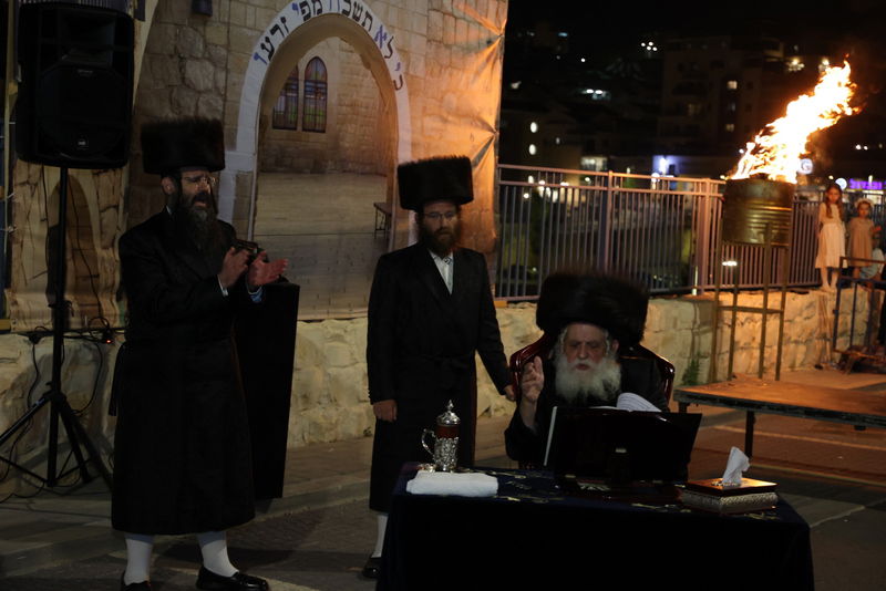 ל"ג בעומר בחצה"ק קאסוב ויז'ניץ