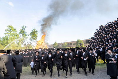 ל"ג בעומר בחצה"ק טאהש