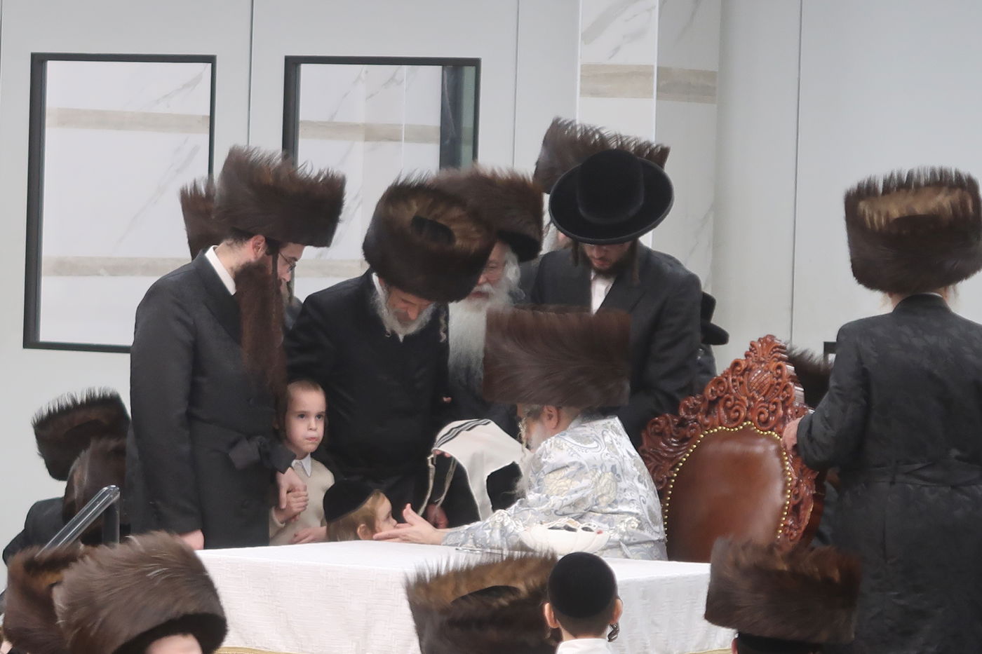 טיש ל"ג בעומר, ו'חלאקעס', בחצה"ק סאטמאר