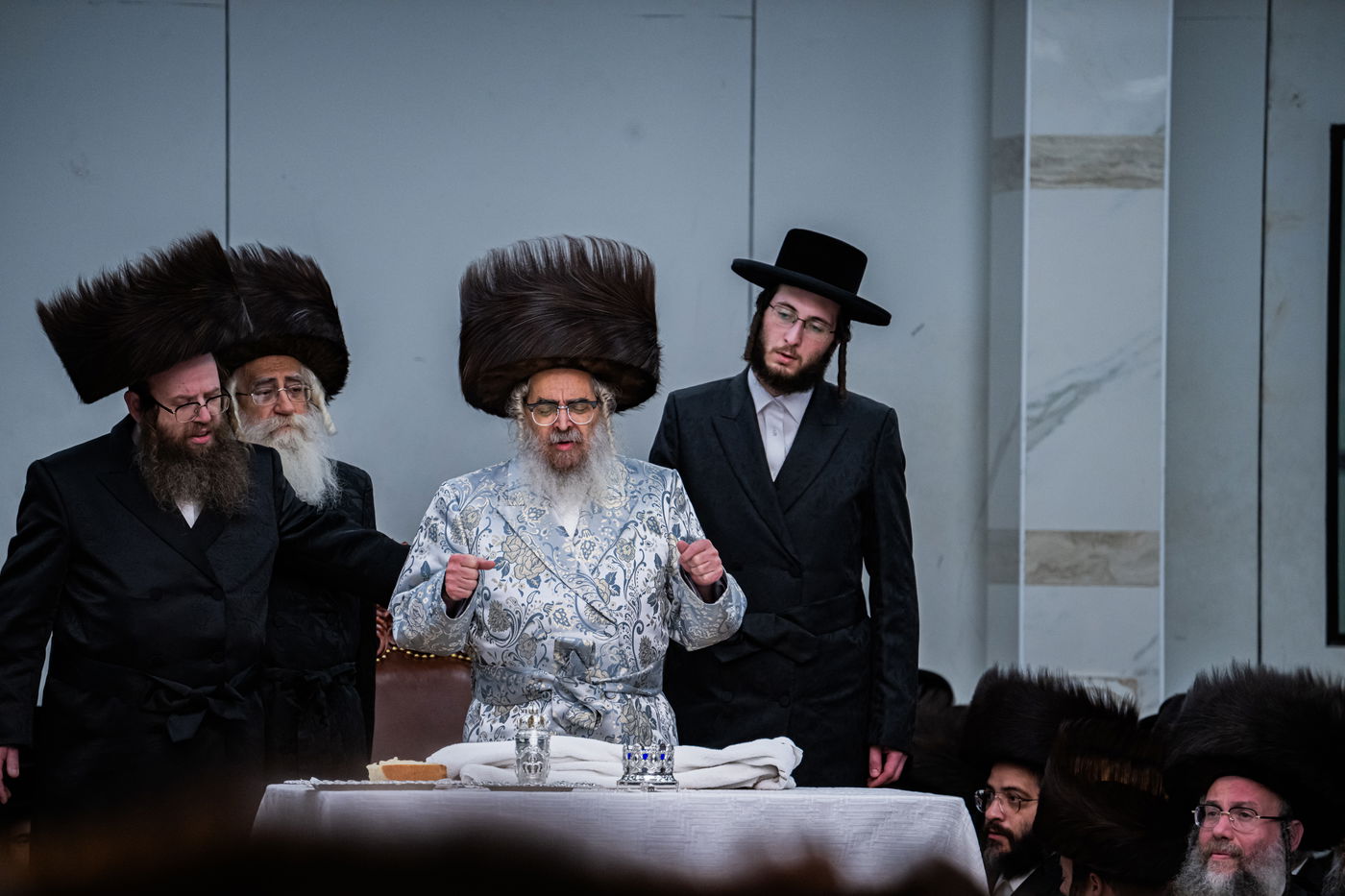 טיש ל"ג בעומר, ו'חלאקעס', בחצה"ק סאטמאר