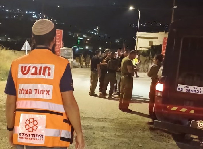 שני פצועים אנוש בפיגוע בלב השומרון: המחבל נמלט לשכם והסגיר עצמו למנגנוני הרשות