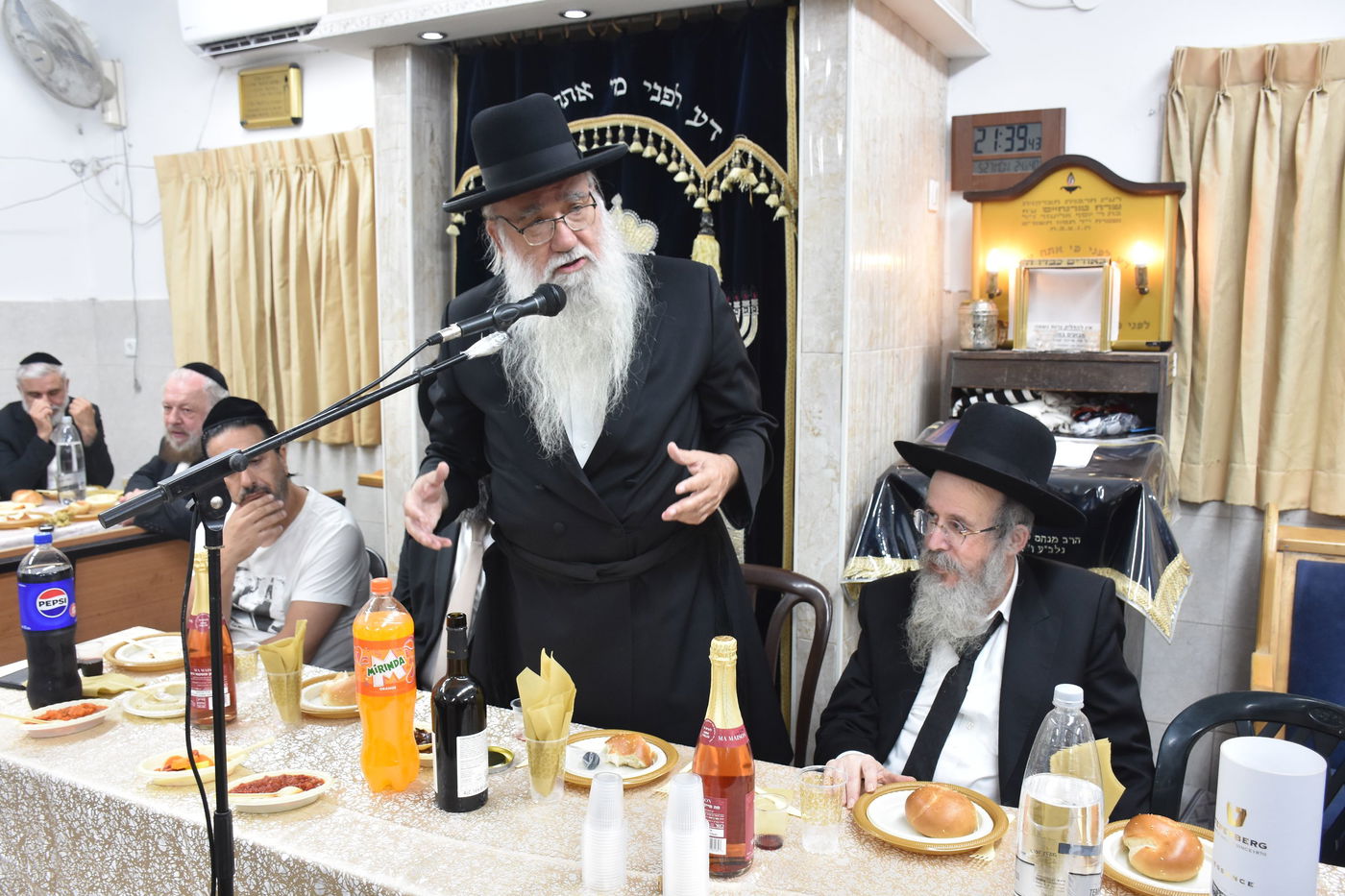 חנוכת הבית להיכל שלום שע"י ביהמ"ד לוקווע וולברוז 