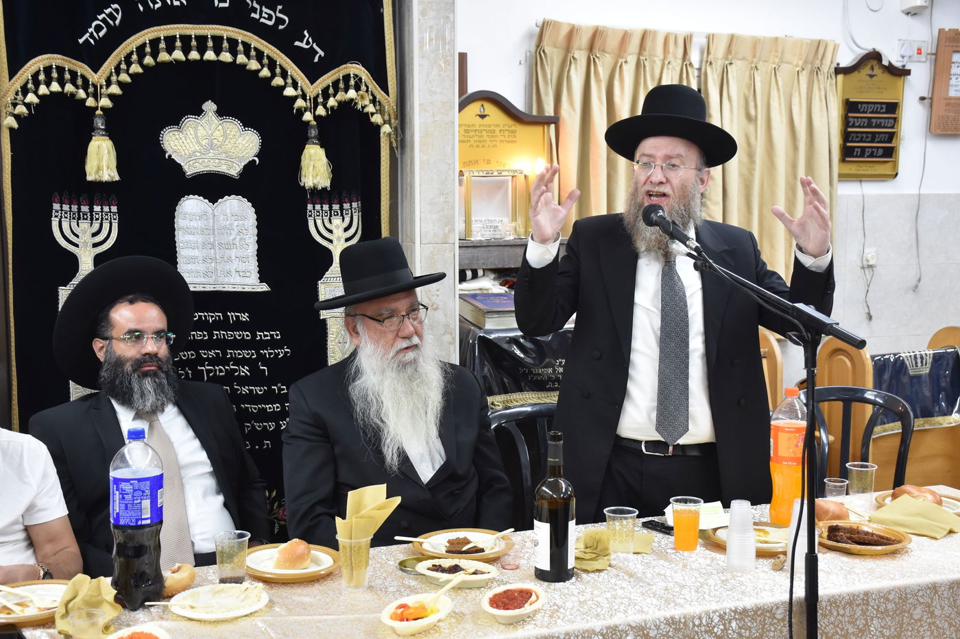 חנוכת הבית להיכל שלום שע"י ביהמ"ד לוקווע וולברוז 