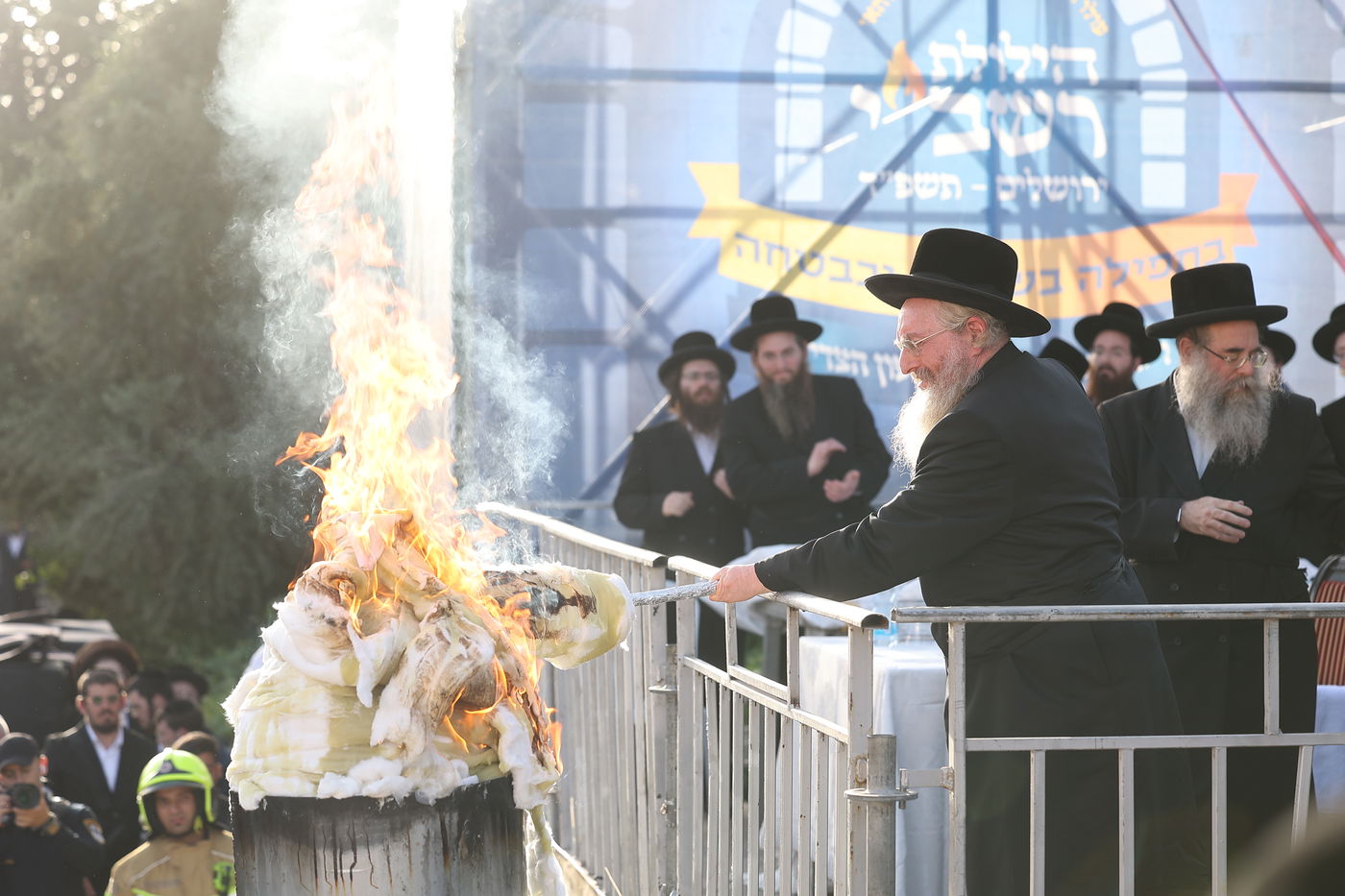 הילולת הרשב"י בחצר ההילולא במתחם שמעון הצדיק בירושלים