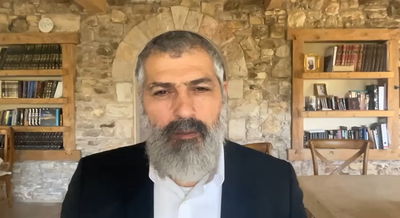 צבי יחזקאלי בפינה על פרשת בחוקותי • צפו