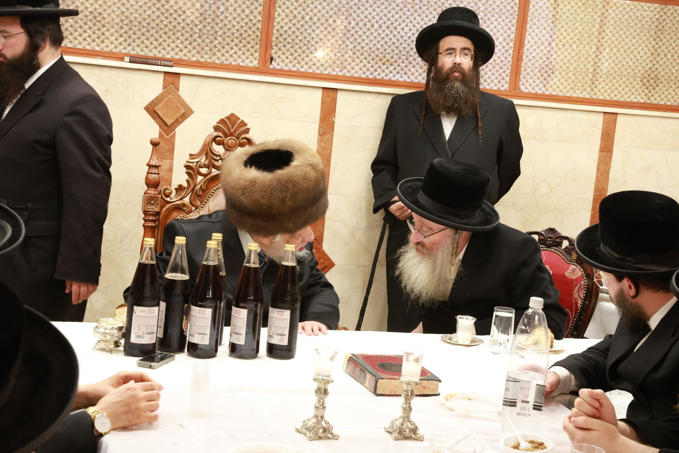 טיש הילולא בקופיטשיניץ בהשתתפות האדמו"ר מביאלא