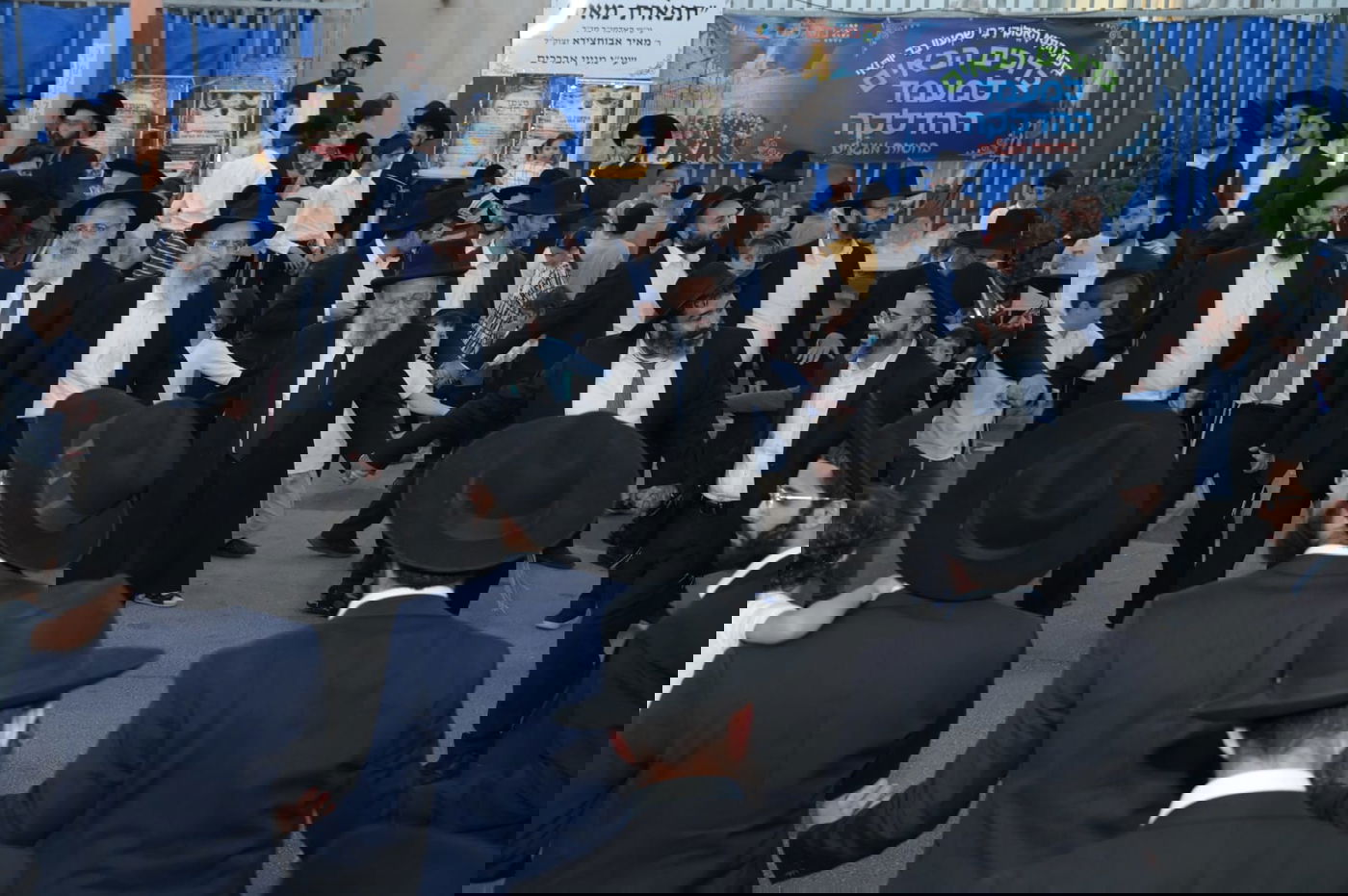 ל"ג בעומר אצל הגר"ש גבאי