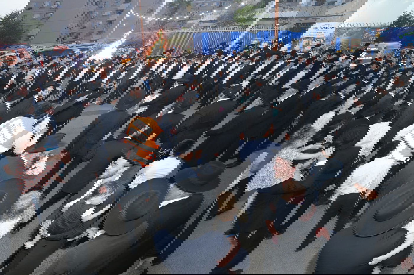 ל"ג בעומר אצל הגר"ש גבאי