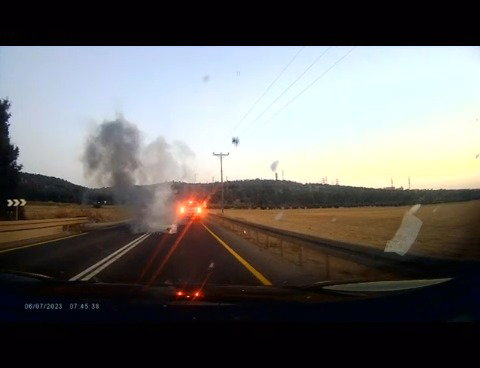 צפו בתיעוד ממצלמת הרכב