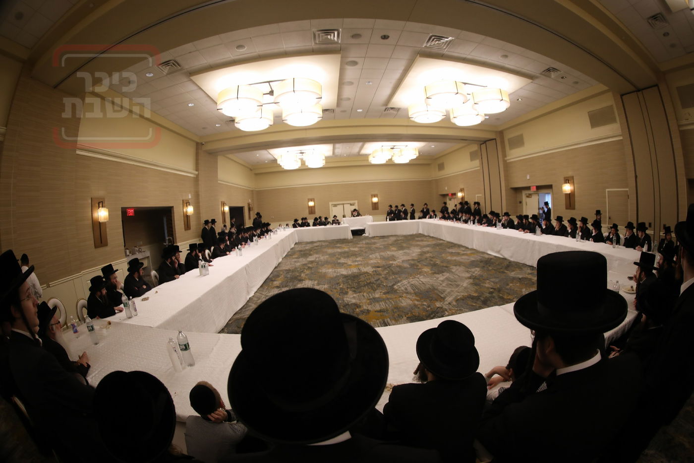 האדמו"ר מויז'ניץ בהילולת ה'תורת חיים' בארה"ב