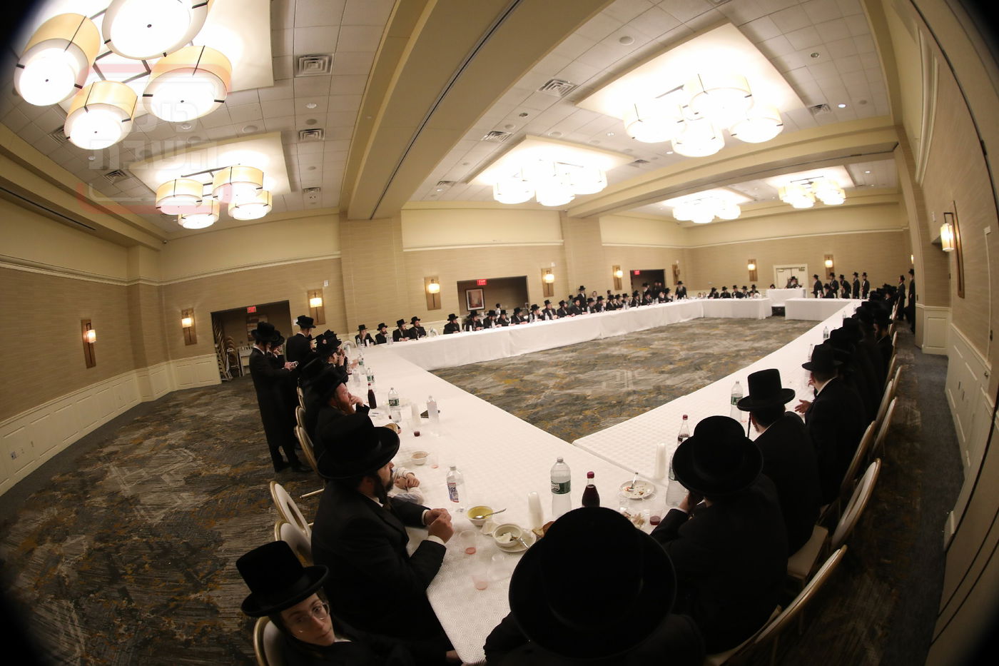 האדמו"ר מויז'ניץ בהילולת ה'תורת חיים' בארה"ב