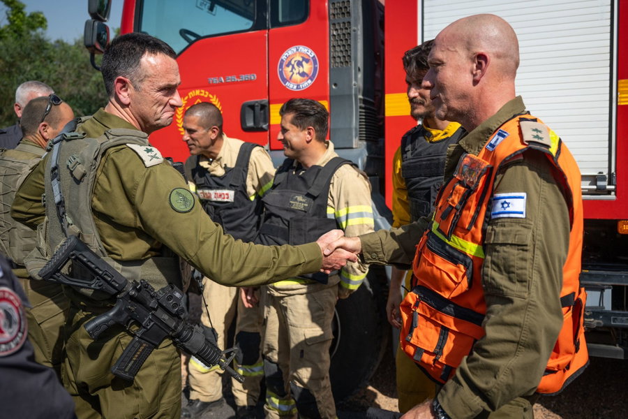 סיור הרמטכ"ל ובכירי כבאות והצלה בצפון הארץ