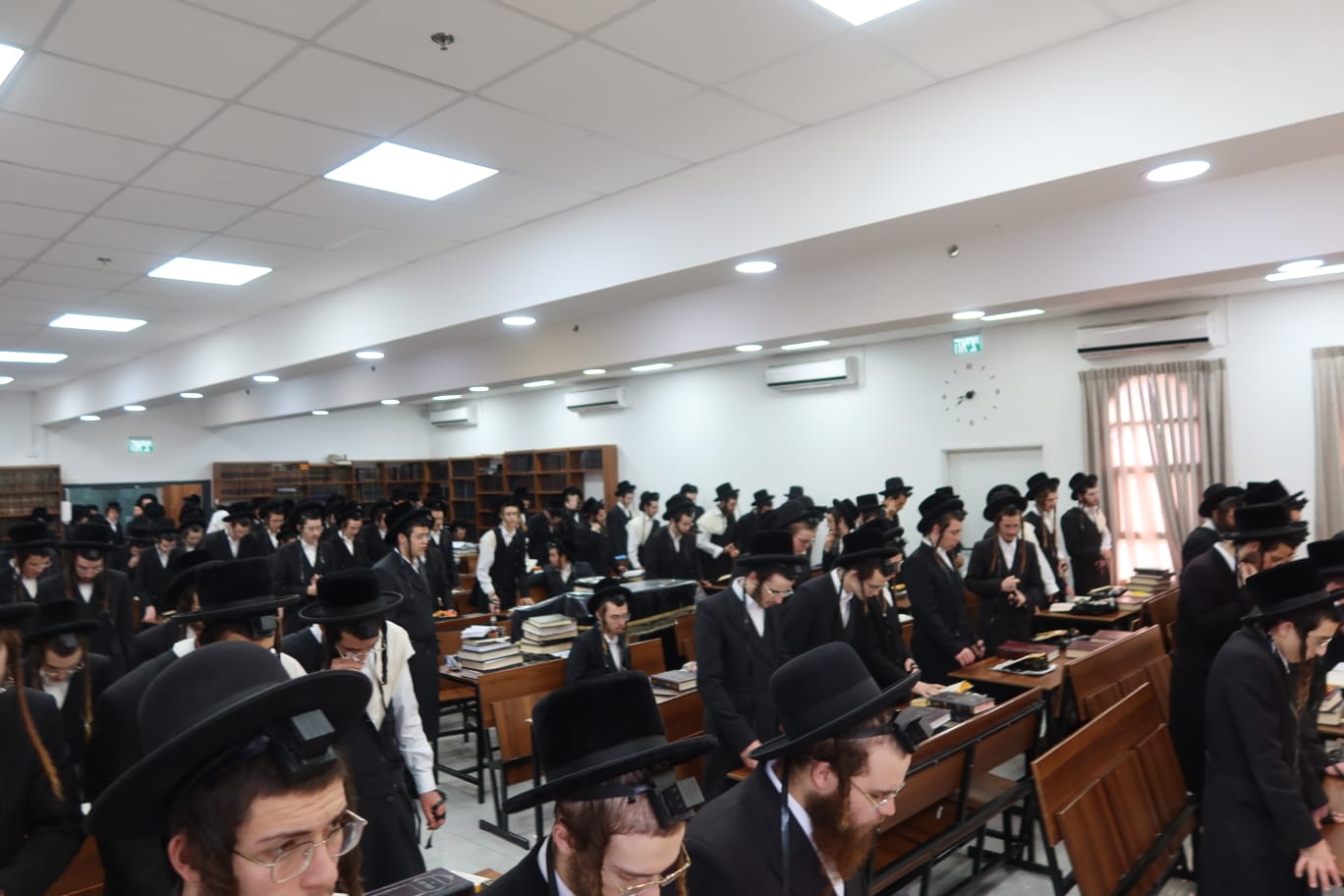 האדמו"ר מביאלא באלעד