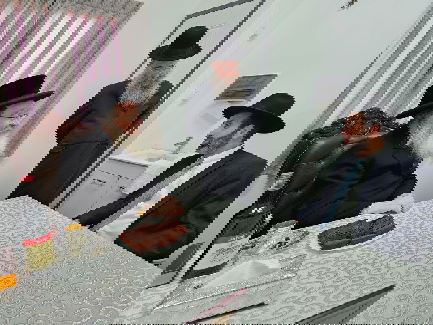 האדמו"ר מביאלא באלעד