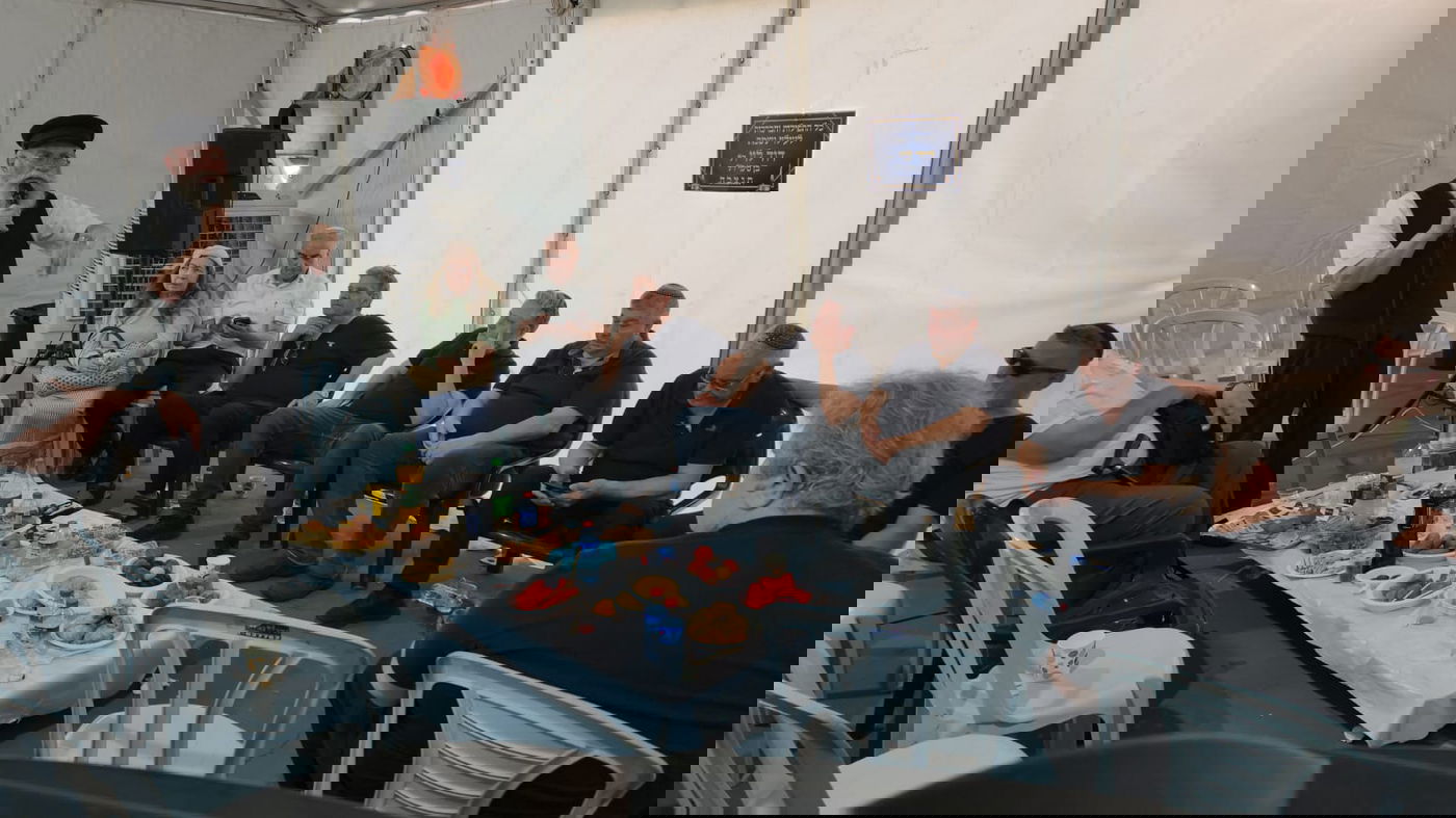 זופניק בכיכר • כל התמונות, הנייעס והחשיפות של השבוע