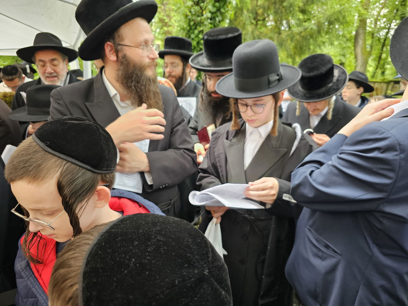 עליה לציון הגה"ק רבי רפאל ריס זצ"ל בשווייץ