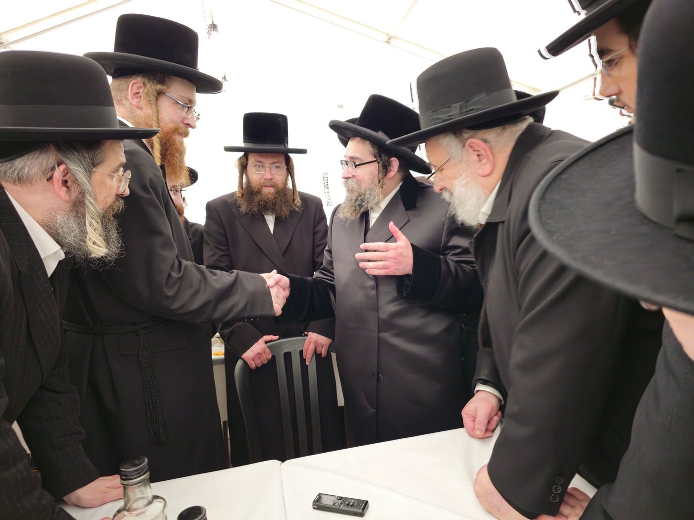 עליה לציון הגה"ק רבי רפאל ריס זצ"ל בשווייץ