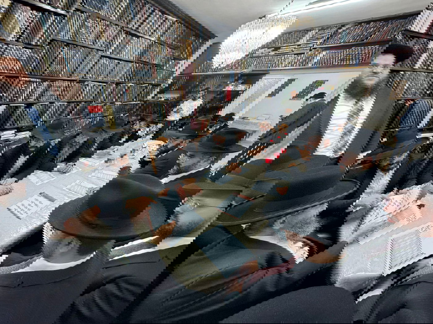 הגר"מ בן שמעון בתפילת השל"ה