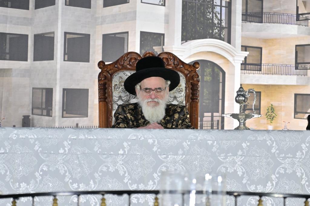 הנחת אבן הפינה ויז'ניץ באשדוד