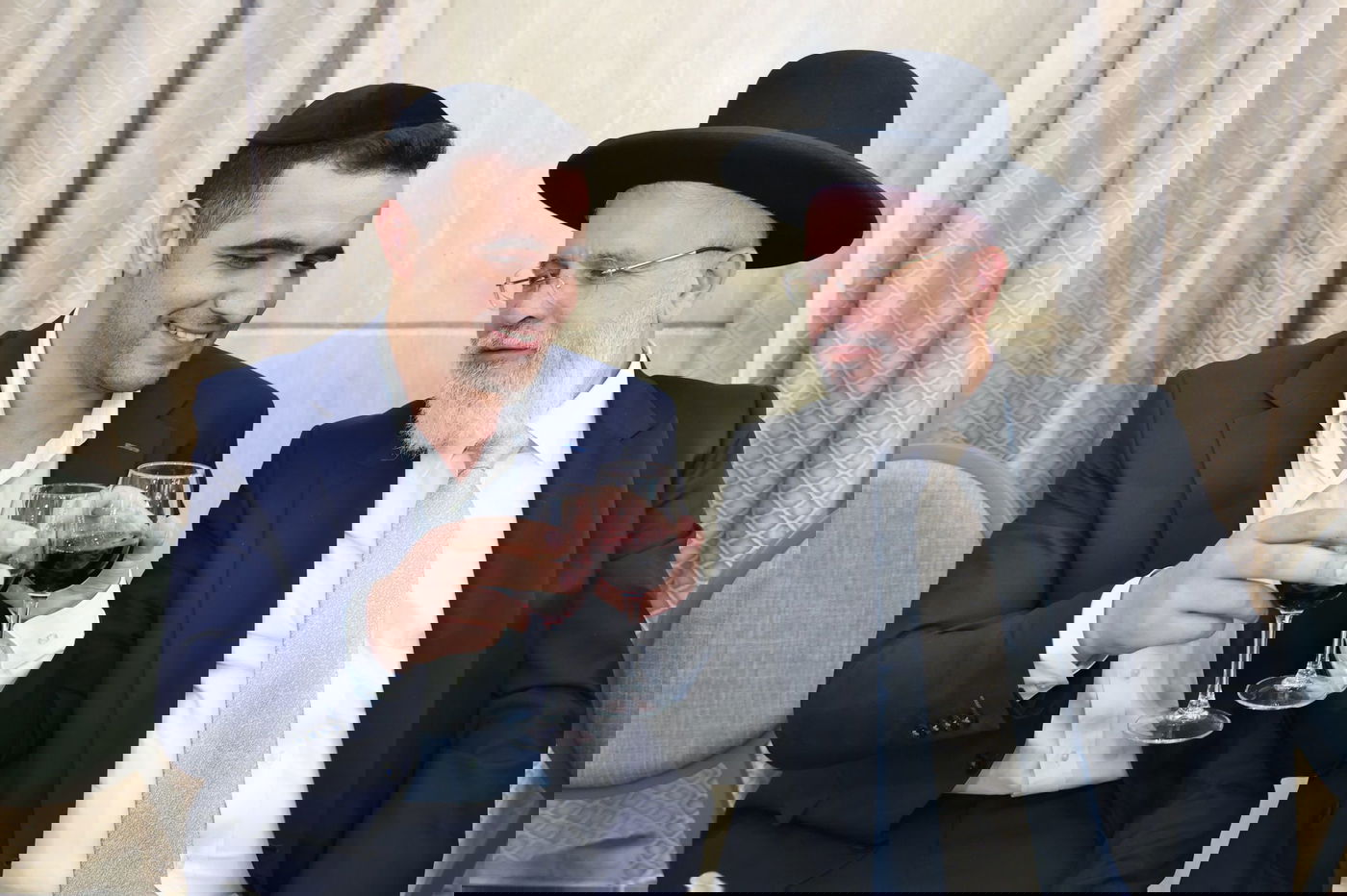 זופניק בכיכר • כל התמונות, הנייעס והחשיפות של השבוע