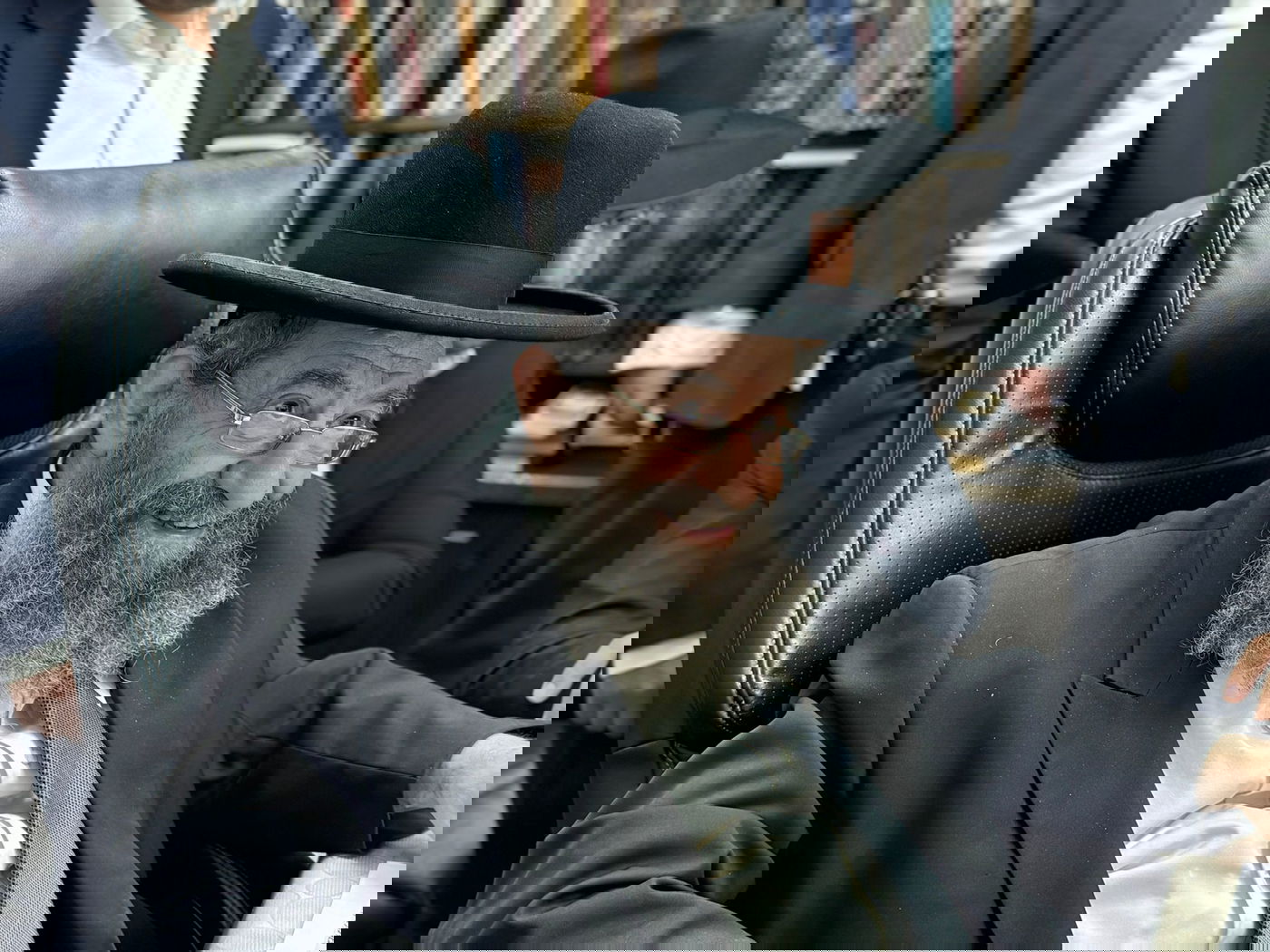 הגר"מ בן שמעון בתפילת השל"ה