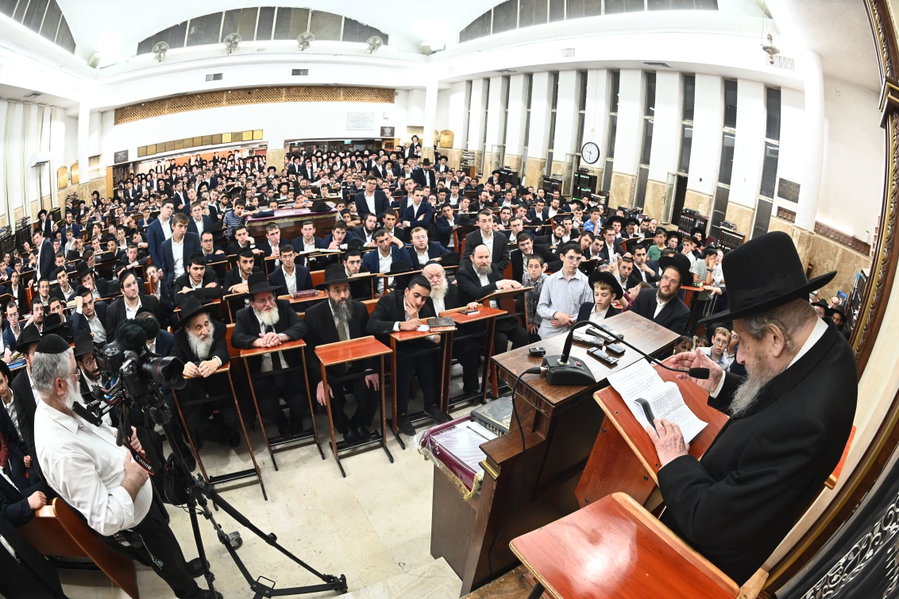 הגר"ד לנדו בישיבת 'קול תורה'