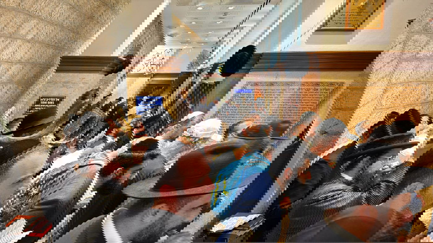 הגרב"צ בוארון בקבר רחל