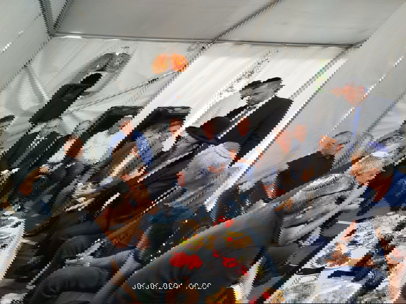 זופניק בכיכר • כל התמונות, הנייעס והחשיפות של השבוע