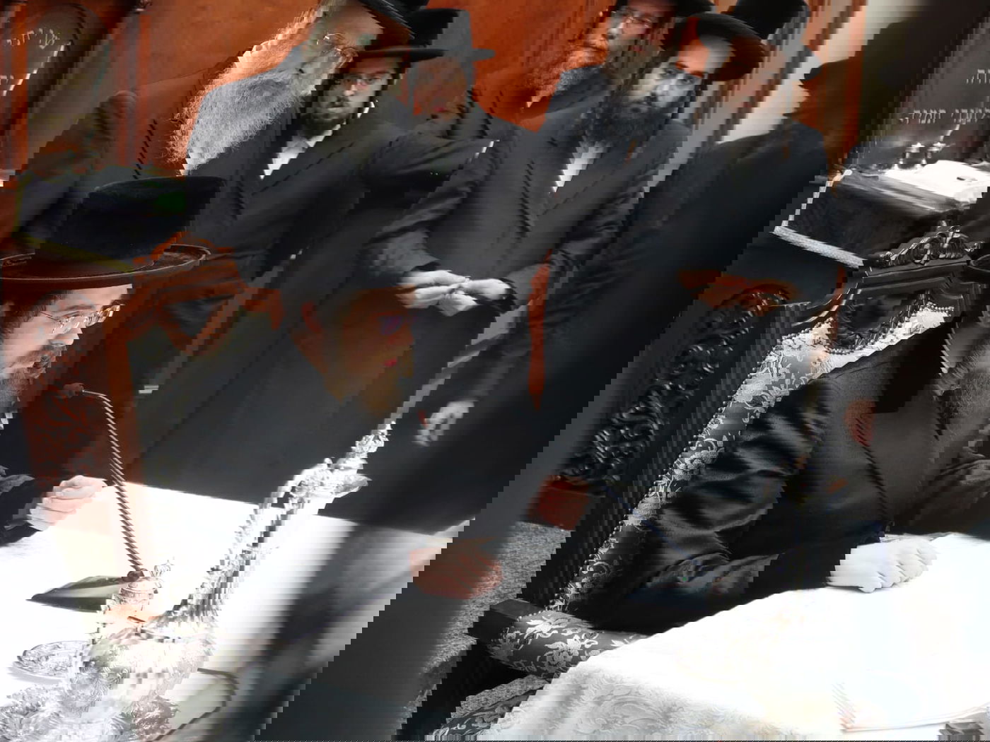 ראש חודש סיון בצל האדמו"ר מסאדיגורה