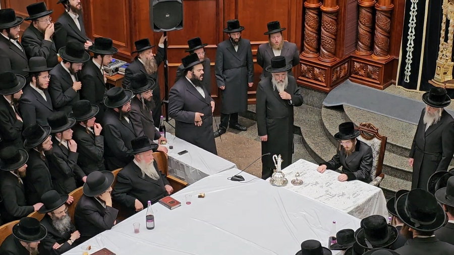 ראש חודש סיון בצל האדמו"ר מסאדיגורה