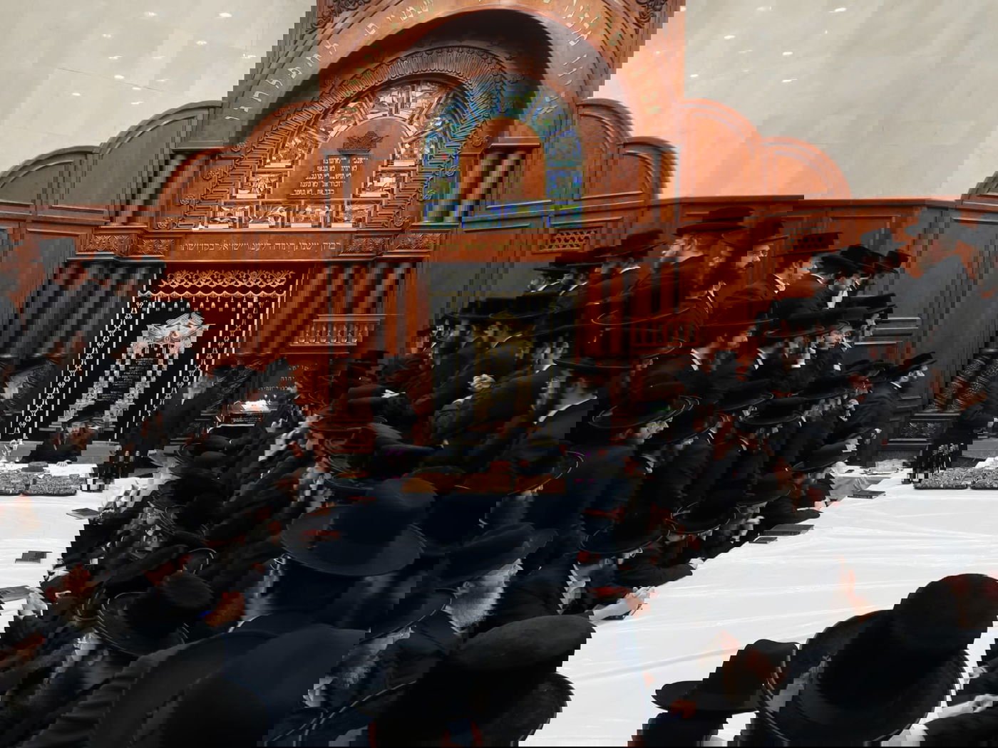 ראש חודש סיון בצל האדמו"ר מסאדיגורה