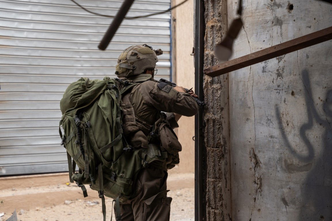 מציאת נשק בעריסת תינוק, חיסול מחבלים והשמדת תשתיות