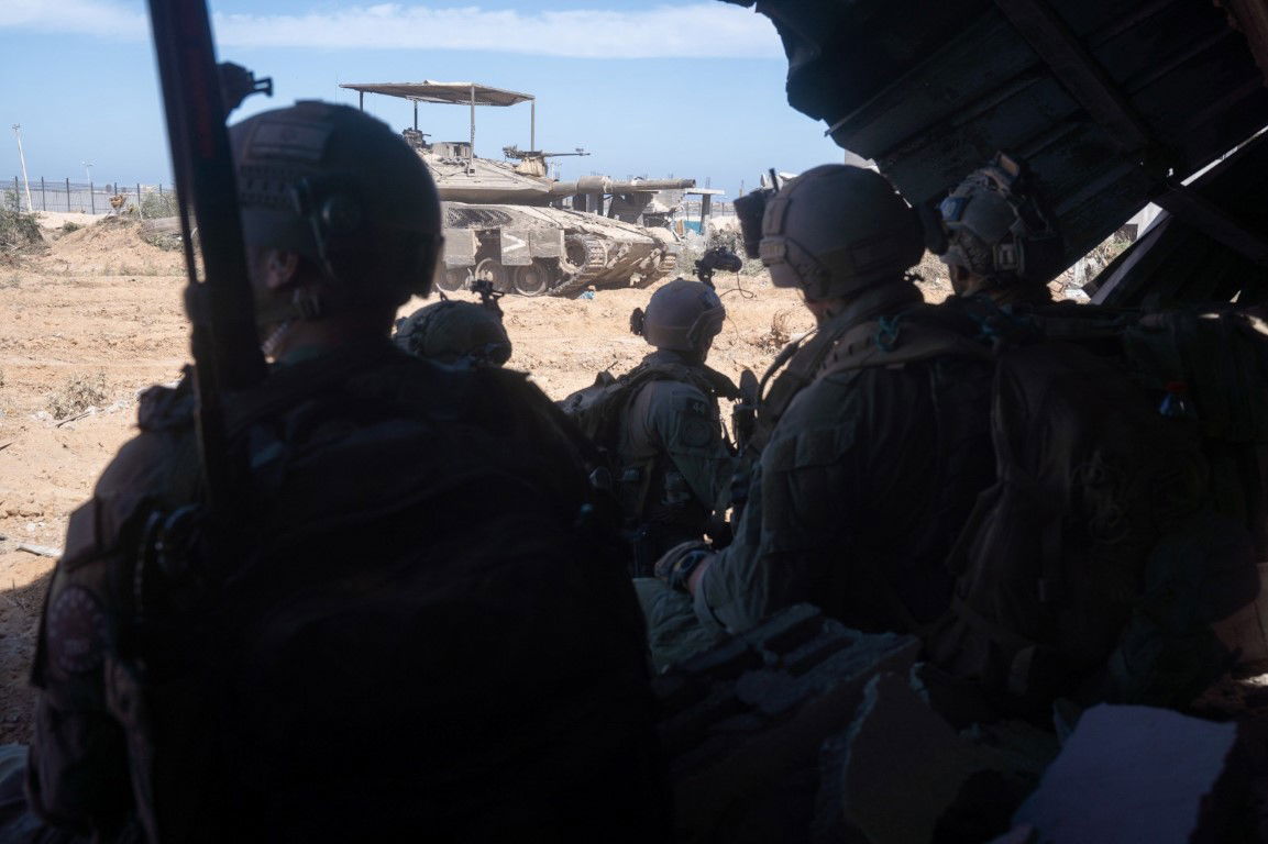 מציאת נשק בעריסת תינוק, חיסול מחבלים והשמדת תשתיות