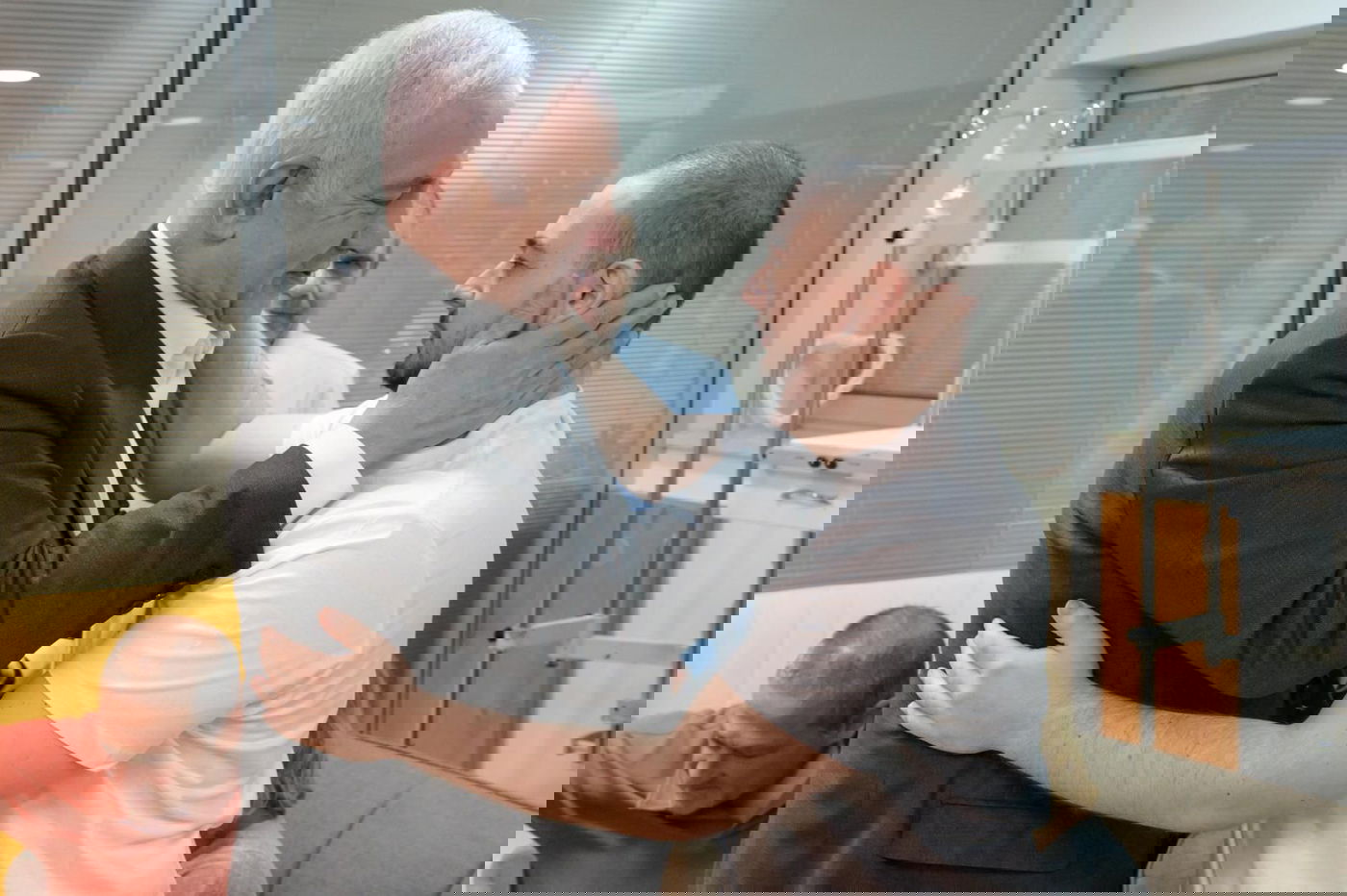 נתניהו עם החטוף אנדריי קוזלוב