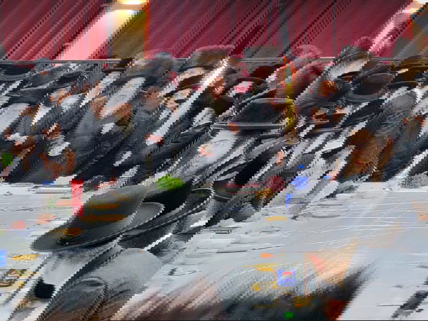 האדמו"ר מזוויעהיל במוצאי שבת התאחדות