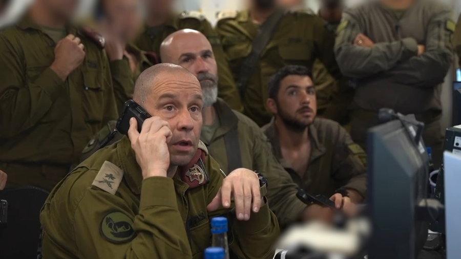 "היהלומים המריאו"