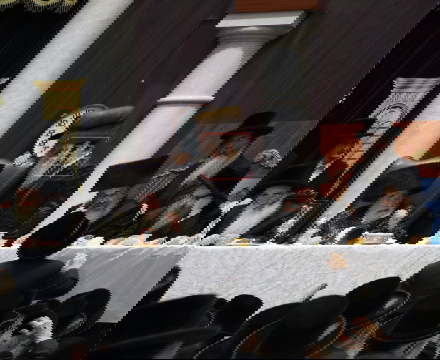 שמחת הבר מצווה לנכד האדמו"ר מויז'ניץ