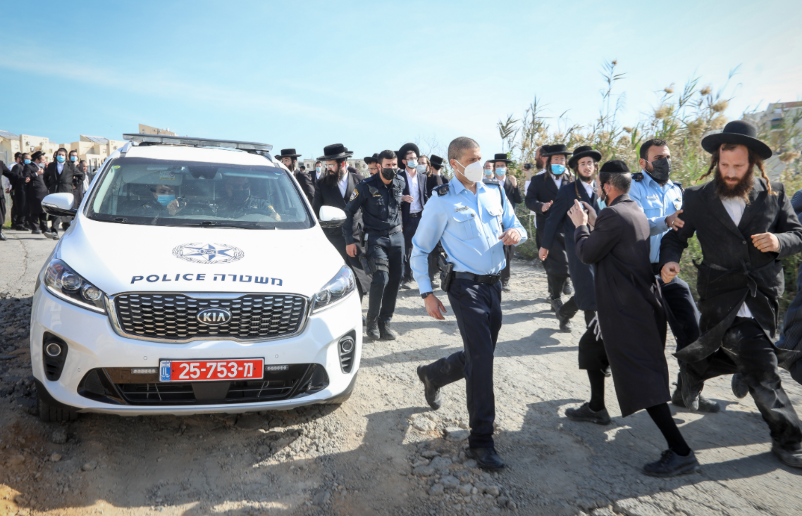 "יש היום אנטישמיות, אבל ליהודים יש גב"