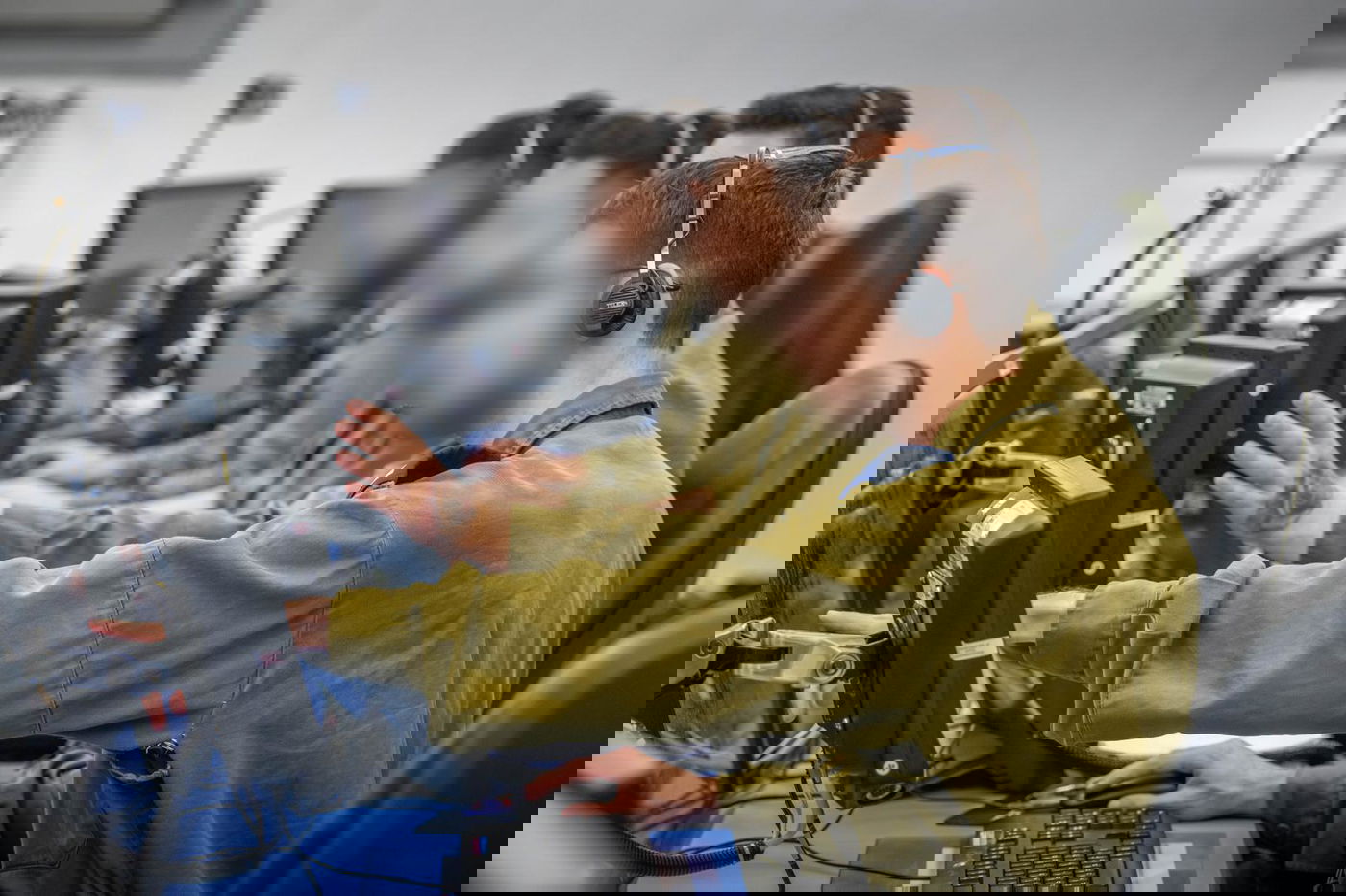 כך מתמודד מערך ההגנה האווירית עם האתגר הרב זירתי | צפו