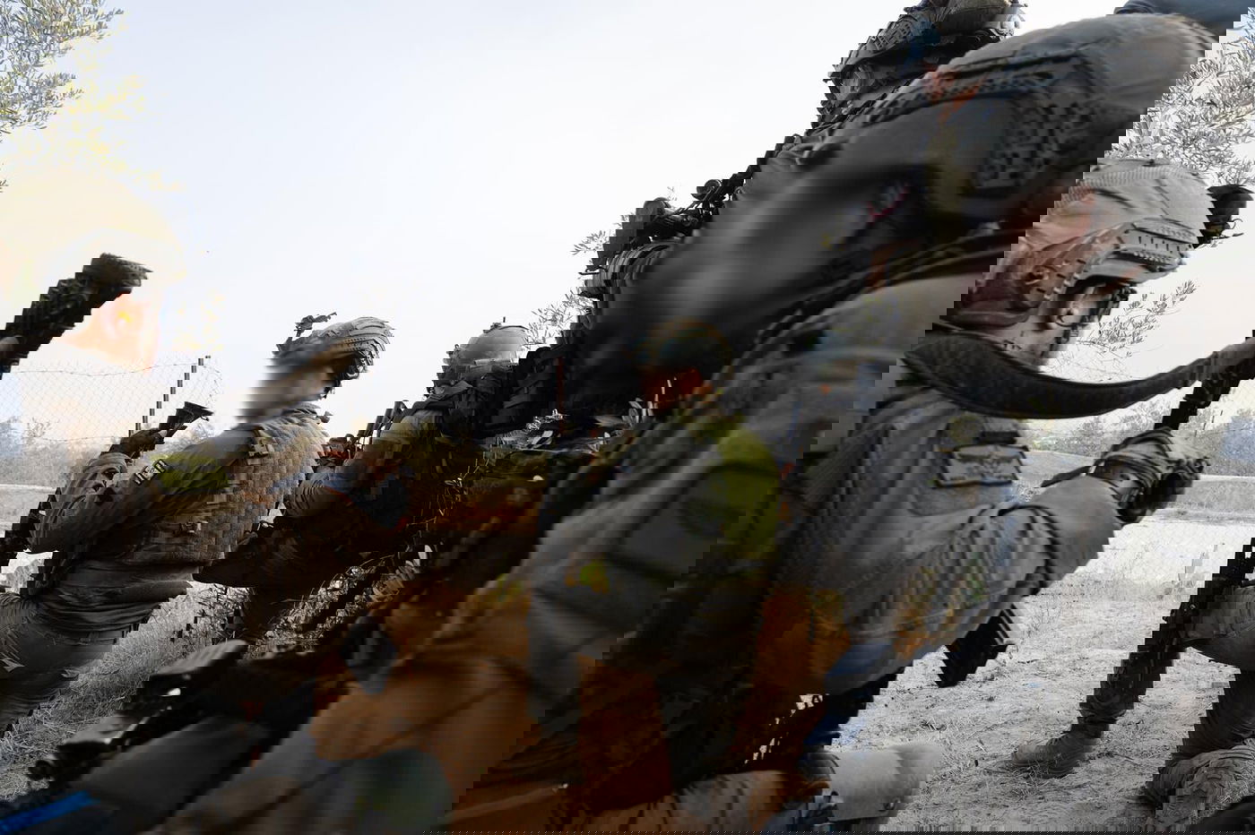 פעילות כוחות אוגדה 98