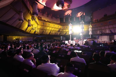 היום זה קורה: זיץ לימוד והכנה לשבועות עם ישי ריבו והרב הלל פלאי