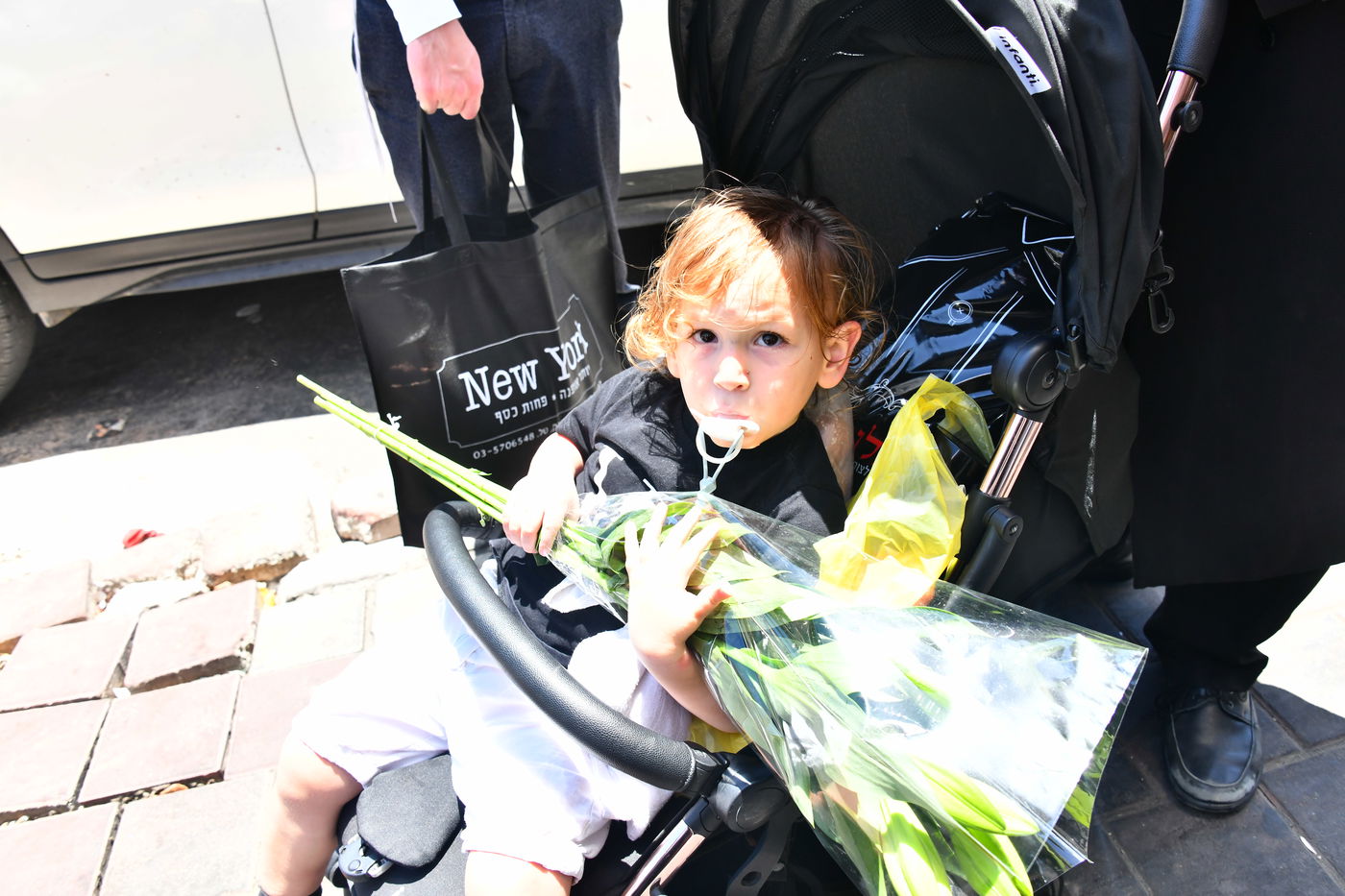 אוירת ערב חג בבני ברק