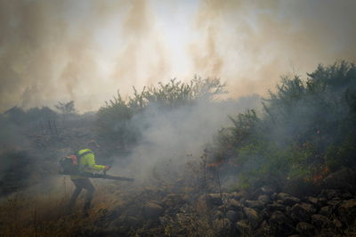 עשרות אזעקות ושריפות בצפון | חיזבאללה: "המתקפה הכי גדולה מאז 8 באוקטובר"