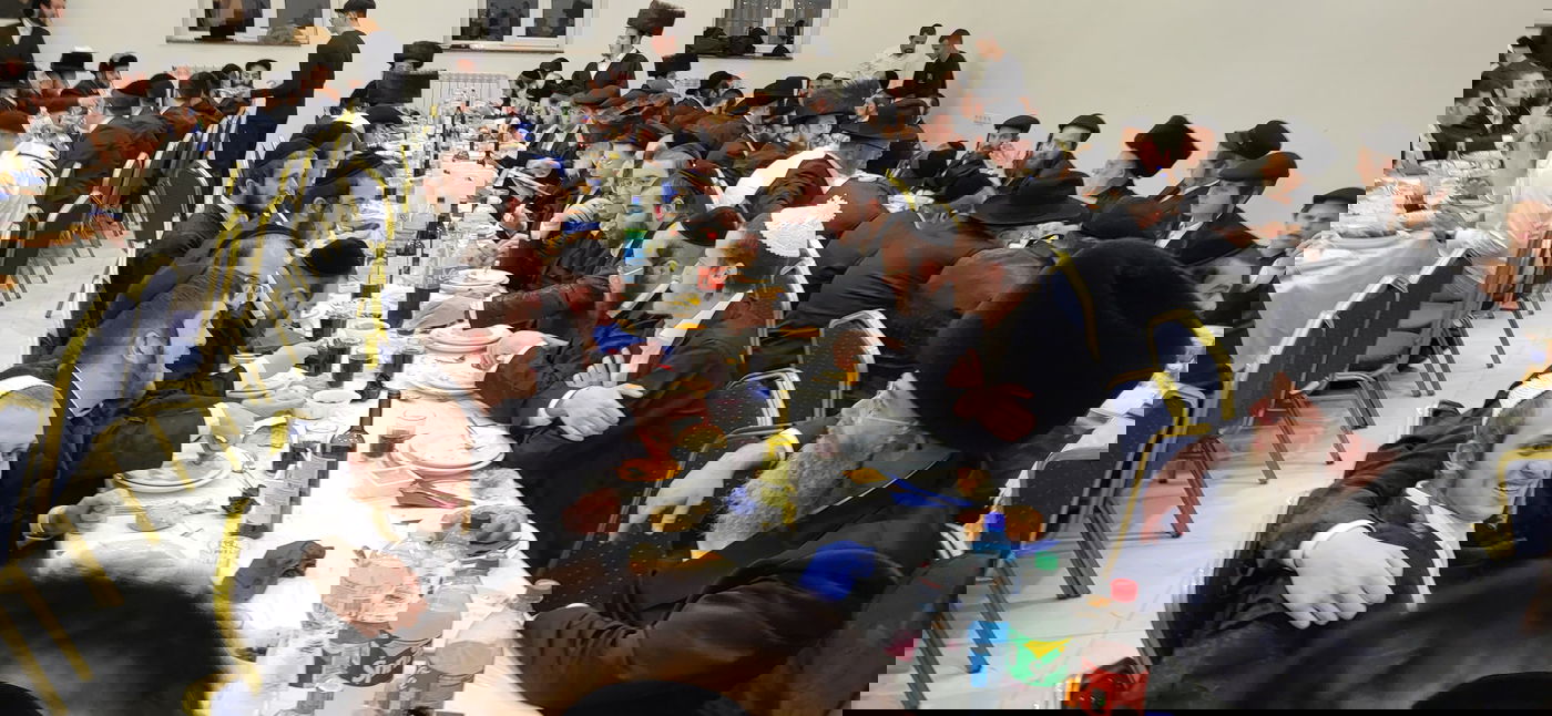 חג השבועות בעיירת מעז'בוז