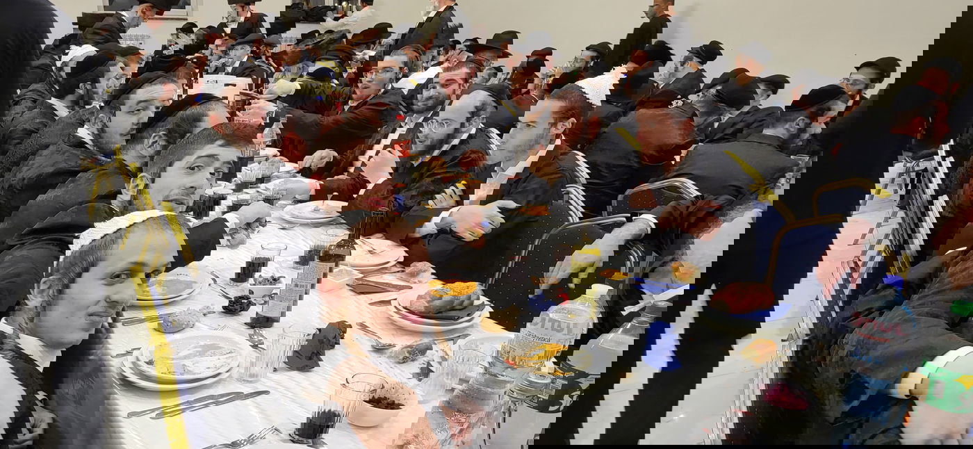 חג השבועות בעיירת מעז'בוז