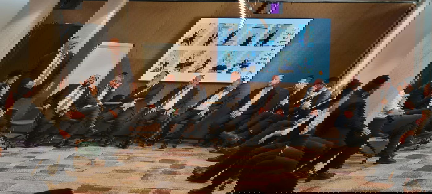 זופניק בכיכר • כל התמונות, הנייעס והחשיפות של השבוע